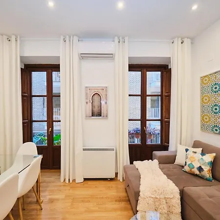 Reyes Catolicos Iii Apartamento *